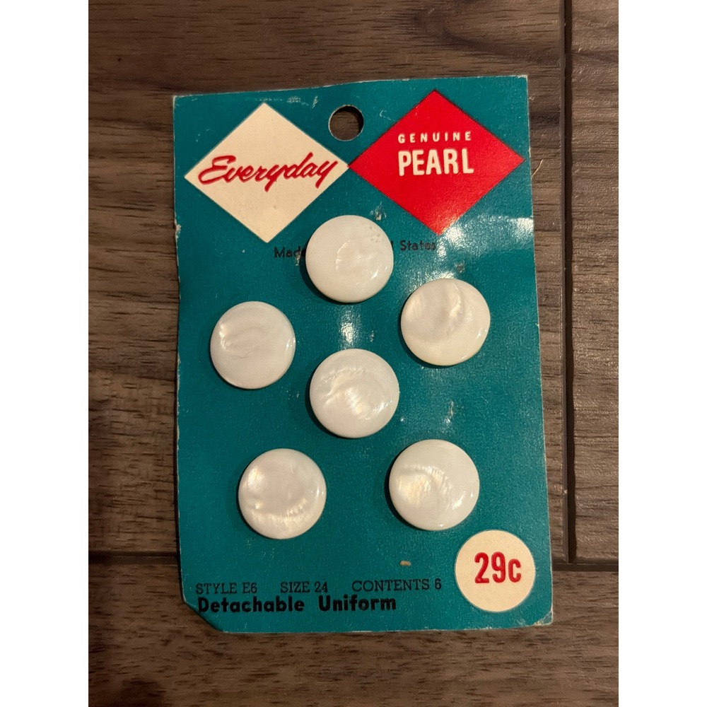 NOS Vintage Everyday Genuine Pearl Buttons Card Detachable Uniform Size 24 White